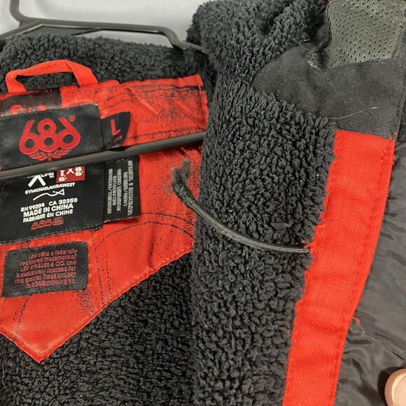 Levi's x 686 Jacket Womens Large Red Snowboard Ski Faux Fur Hood Sherpa Lined - Picture 9 of 16